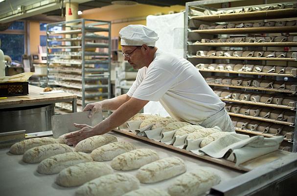 181130132853-germany-bread-master-baker